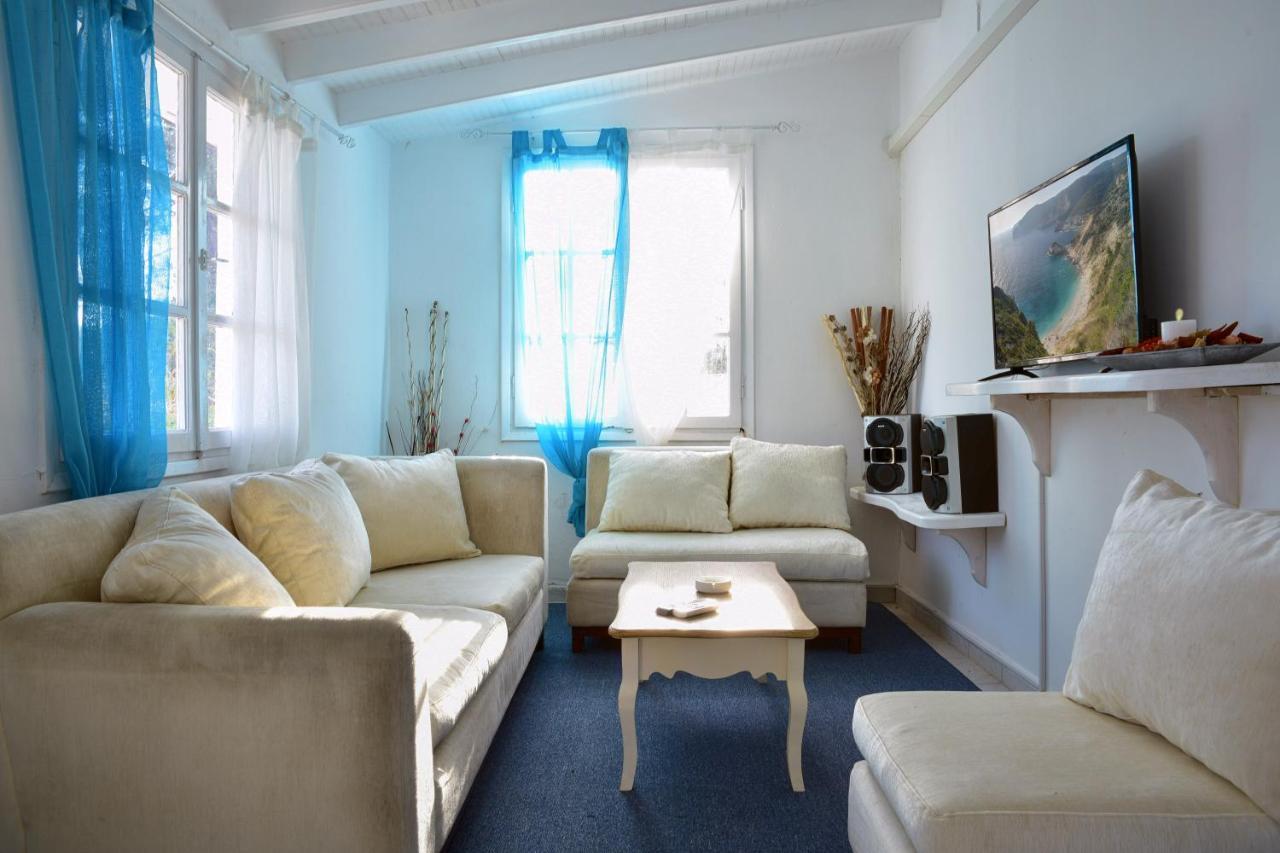 Villa Spiaggia Bianca Dafnila Extérieur photo